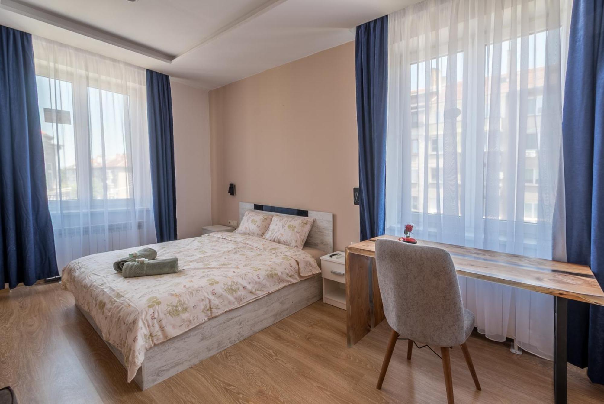 3Bdr, Top Center Retreat, City Heart, Free Parking София Экстерьер фото